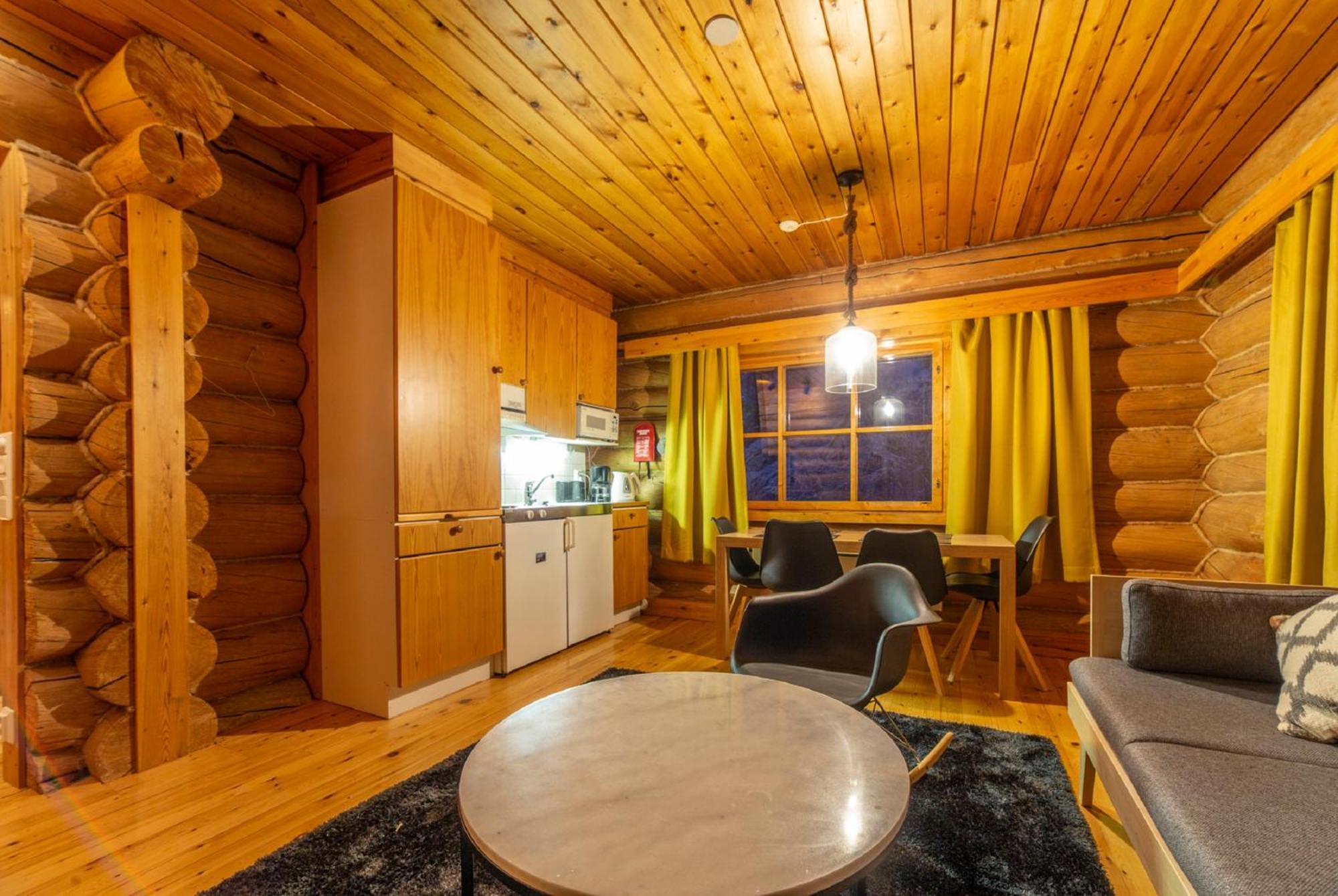 Kuukkeli Log Houses Aurora Resort Saariselka Ruang foto